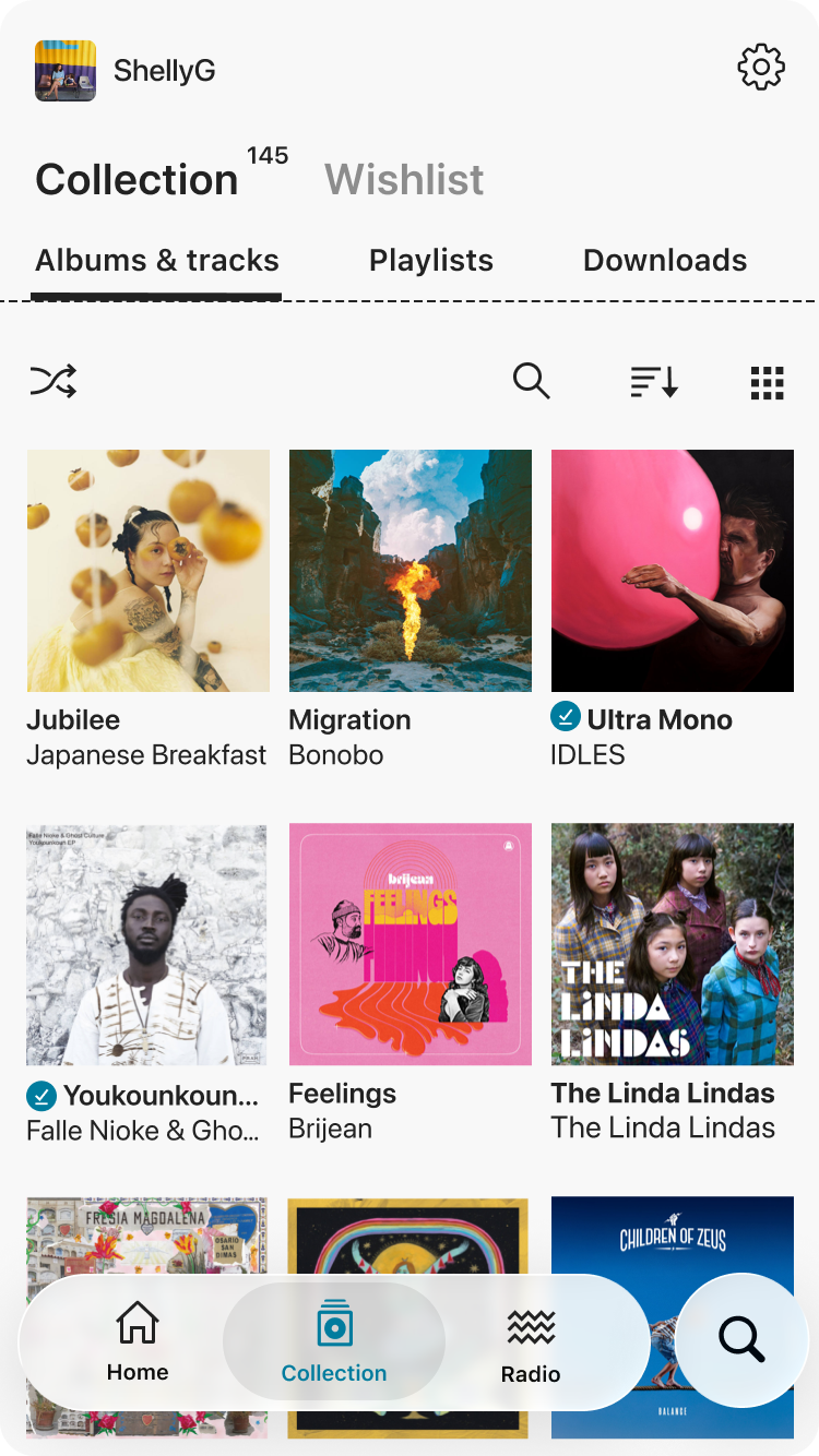 iOS - Collection View - Light Mode